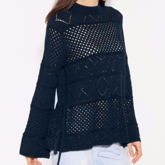 Bella Sweater  🎉4x Host Pick - Picture 2 of 4